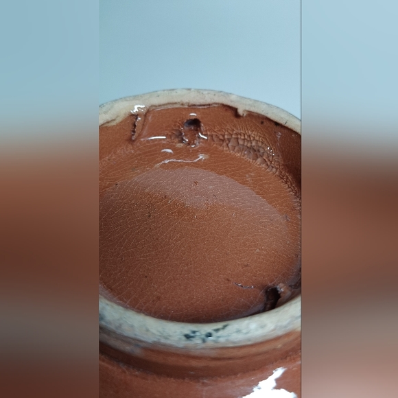 Moroccan Style Pottery Dish  Plate Inlaid with metal - Decorative Ceramic Plate - Picture 7 of 8